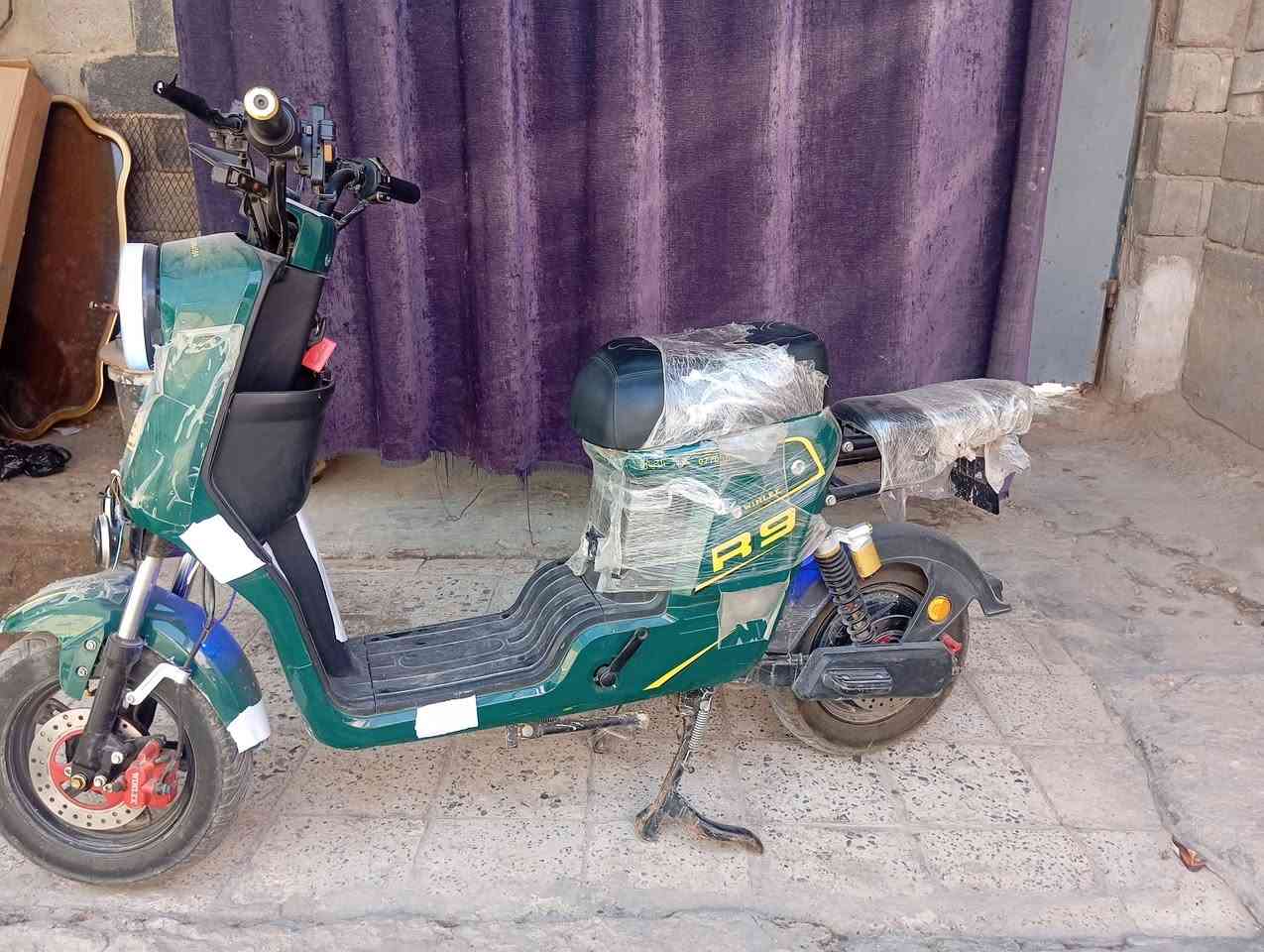 دراجه ار9 جديده موديل 2025بطاريات32جدد عل فحص عنوان بصره عشار ***********
هورن سيدان مالسياره
