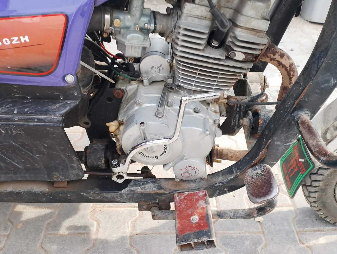 سلام عليكم ستوته للبيع موديل 20 ستوته خير من الله كل شغل بيها نكر سلف ركبه شاصي المكان حي أور سبع قصور سعر مليون 350 رقم انتصال ‏‪***********‬‏
