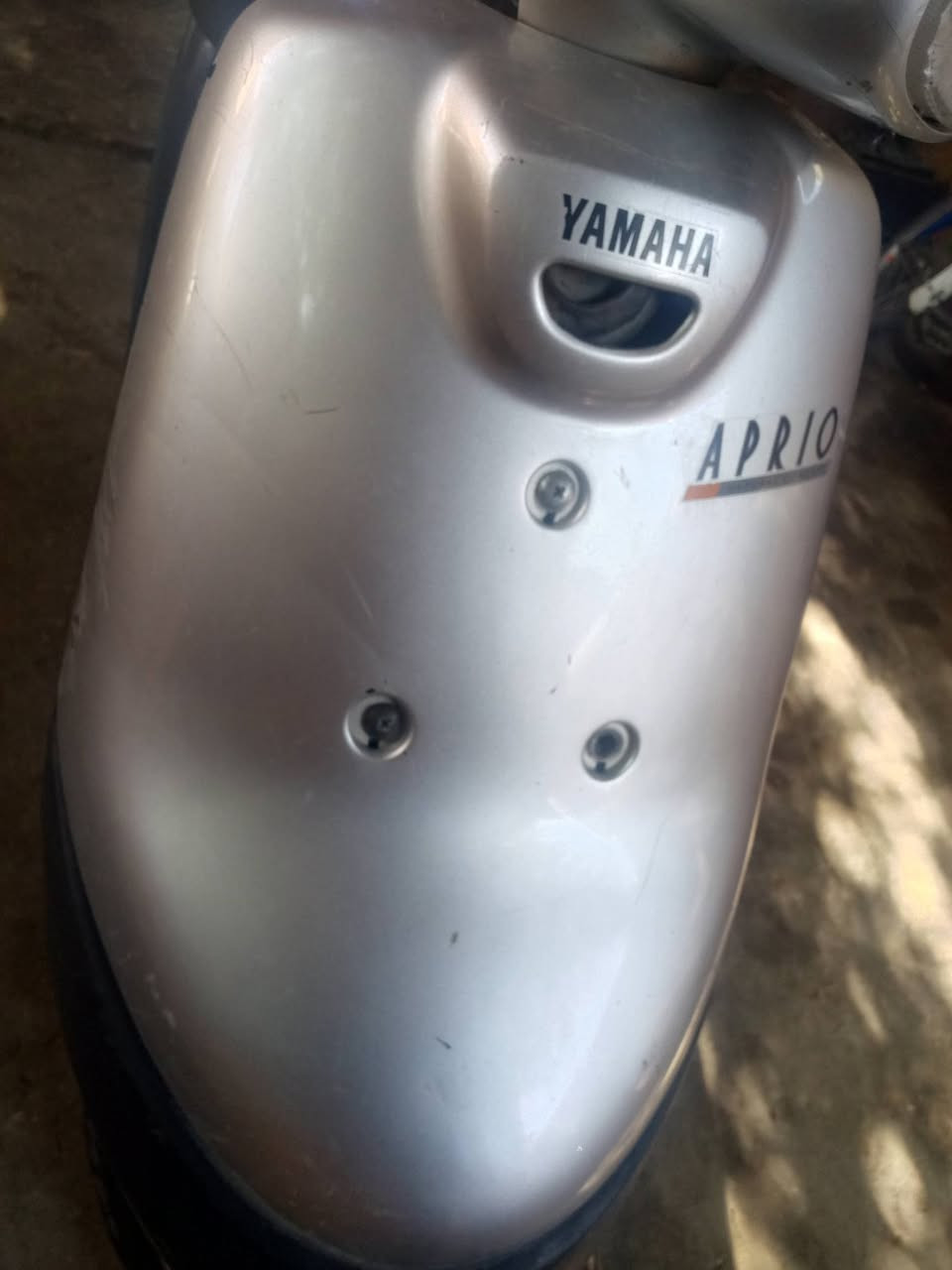 سلام عليكم بطه مديل 2000بلاديه ونضيفه كله شغاله سلف هندر شاصي مكفول مكينه مره وحده مفتوحه  السعر 190وبيه مجال مكاني كربلاء الحر الرقم ***********
