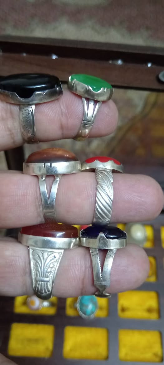 فضة ٩٢٥ صياغات يدوية سعر الخاتم ٣٥ الف


**إذا كنت صاحب هذا الإعلان وتريد حذفه لأي سبب، رجاءا أرسل رسالة إلى الدعم الفني**