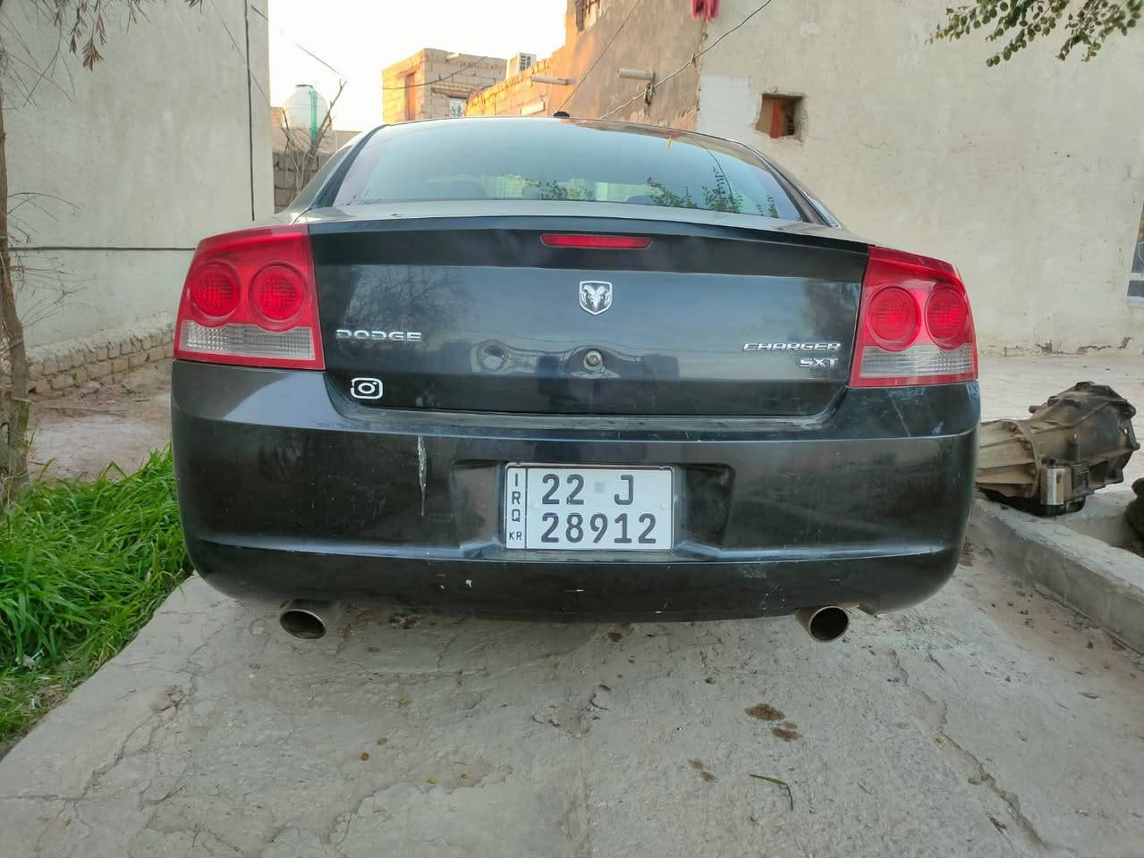 موديل ١٠ ضربه جاملغ خلفي وارد امريكي ول جاملغ الكدام مبدل السياره مو اليه شاهد الله ملف بل نشر السعر ٩٠  الي يريده يخابر صاحبه *********** لحد يجيني خاص مو اليه السياره
