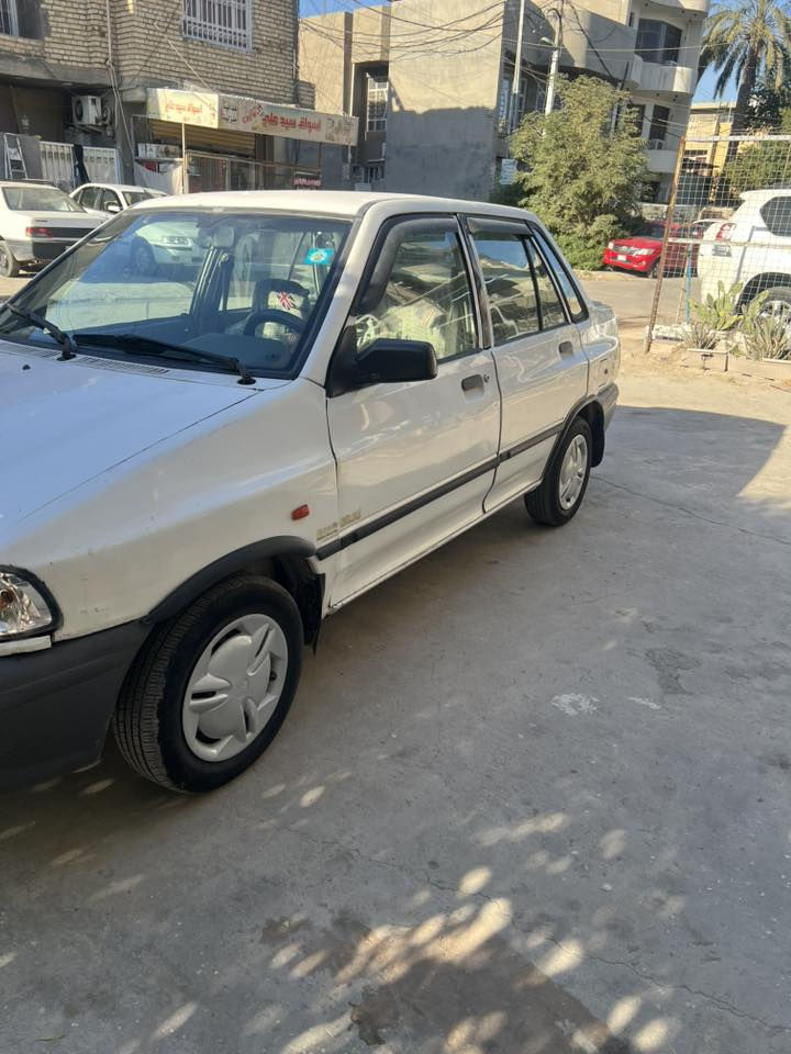 سايبه ٢٠١٠  للبيع مكاني بغداد الكرخ وشارحلك كلشي بلفديو السعر ٣٣
***********
