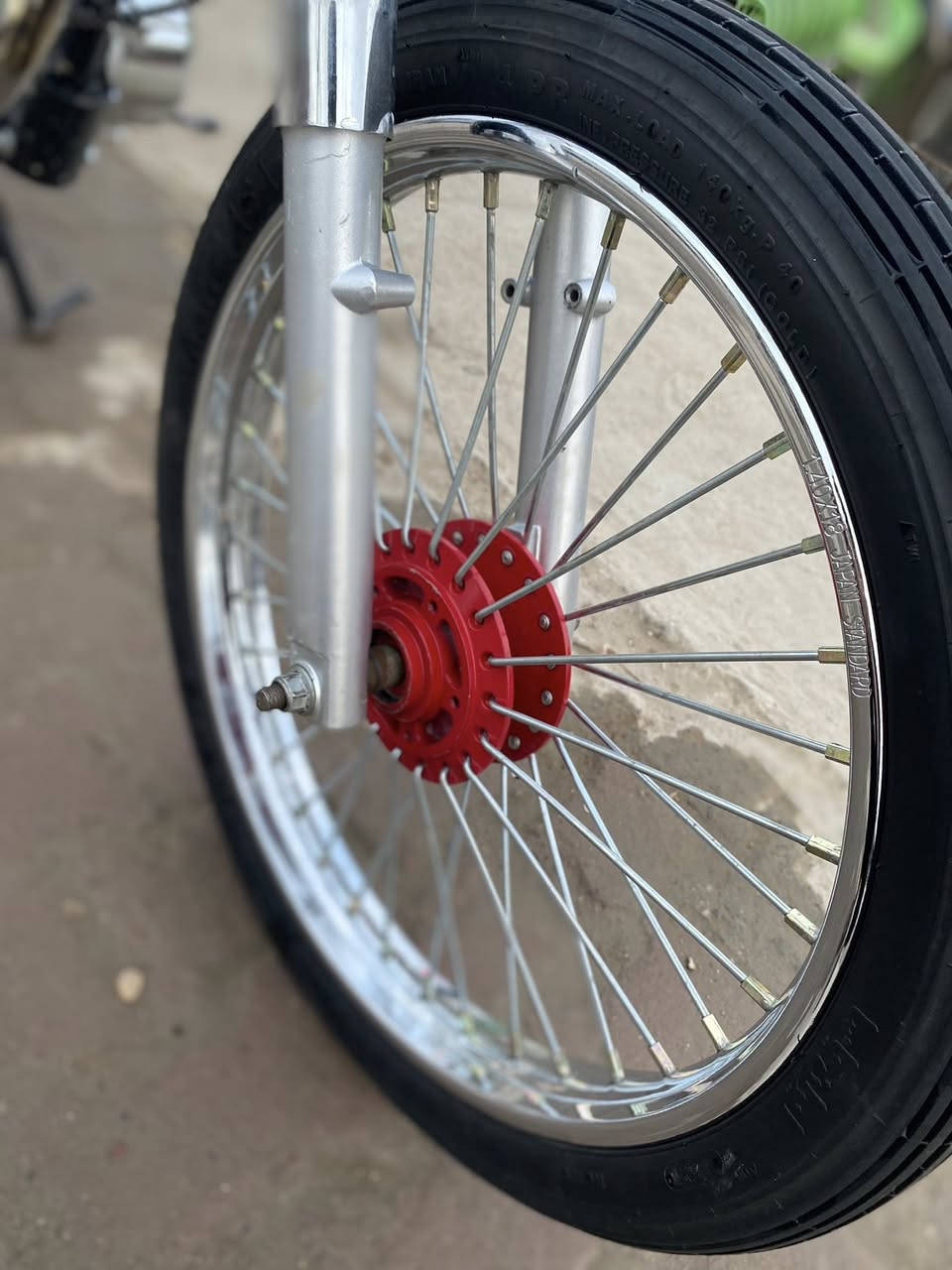 سلام عليكم
ويل حربي بعده ب كارتون 
نضافته شوفت عينك 
امراوس بيلادي فقط 
مكاني ديوانيه عفك
***********📞
