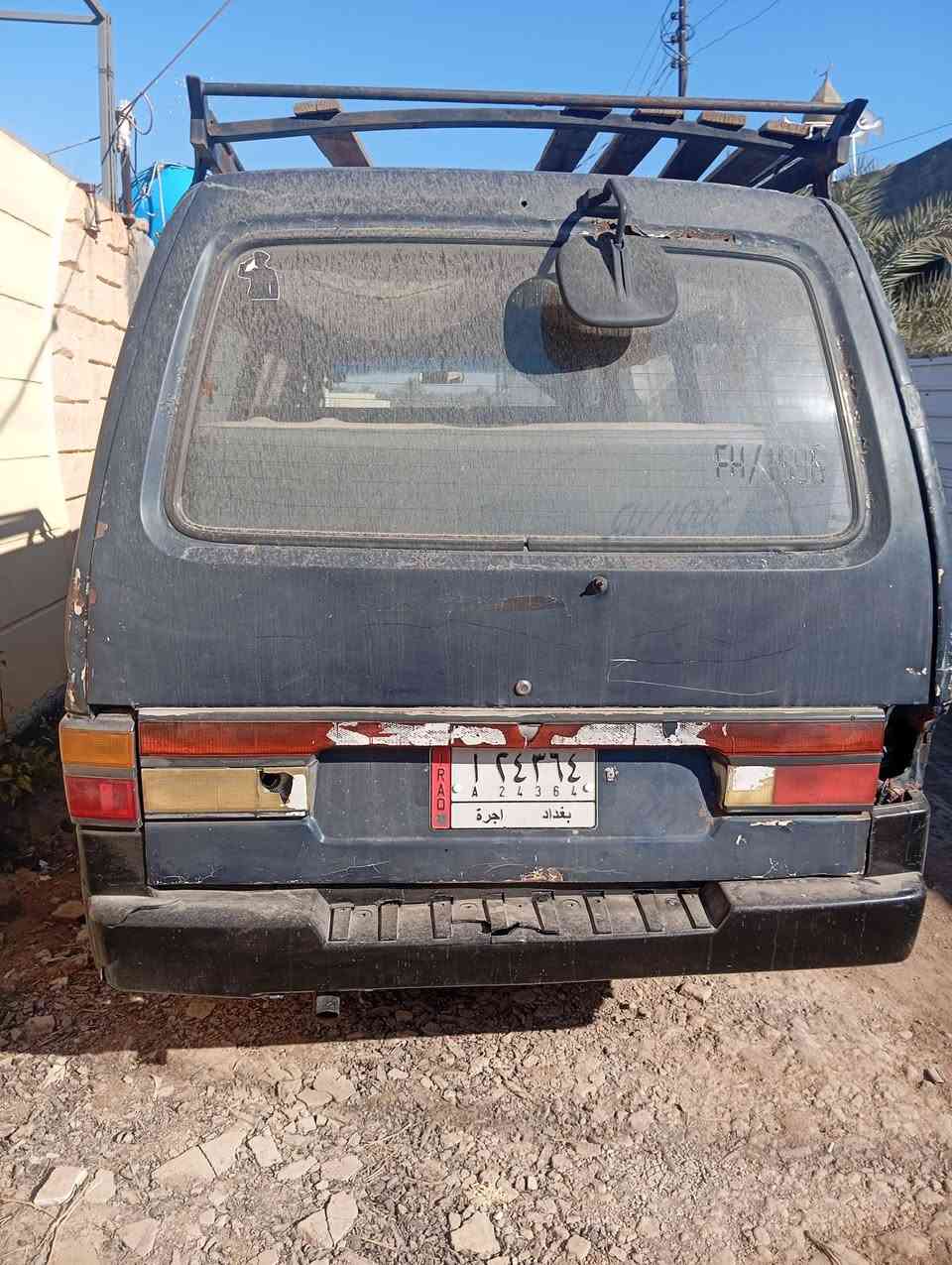 السلام عليكم كيا بستا نضيف موديل 94رقم بغداد كير محرك خير من الله كهربائيات كلها  شغاله شواصي جديد دوشمه جديدة السعر 35وبيها مجال ***********
