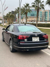 باسات R Line • ٢٠١٨ • ٩٥٠٠٠ ميل