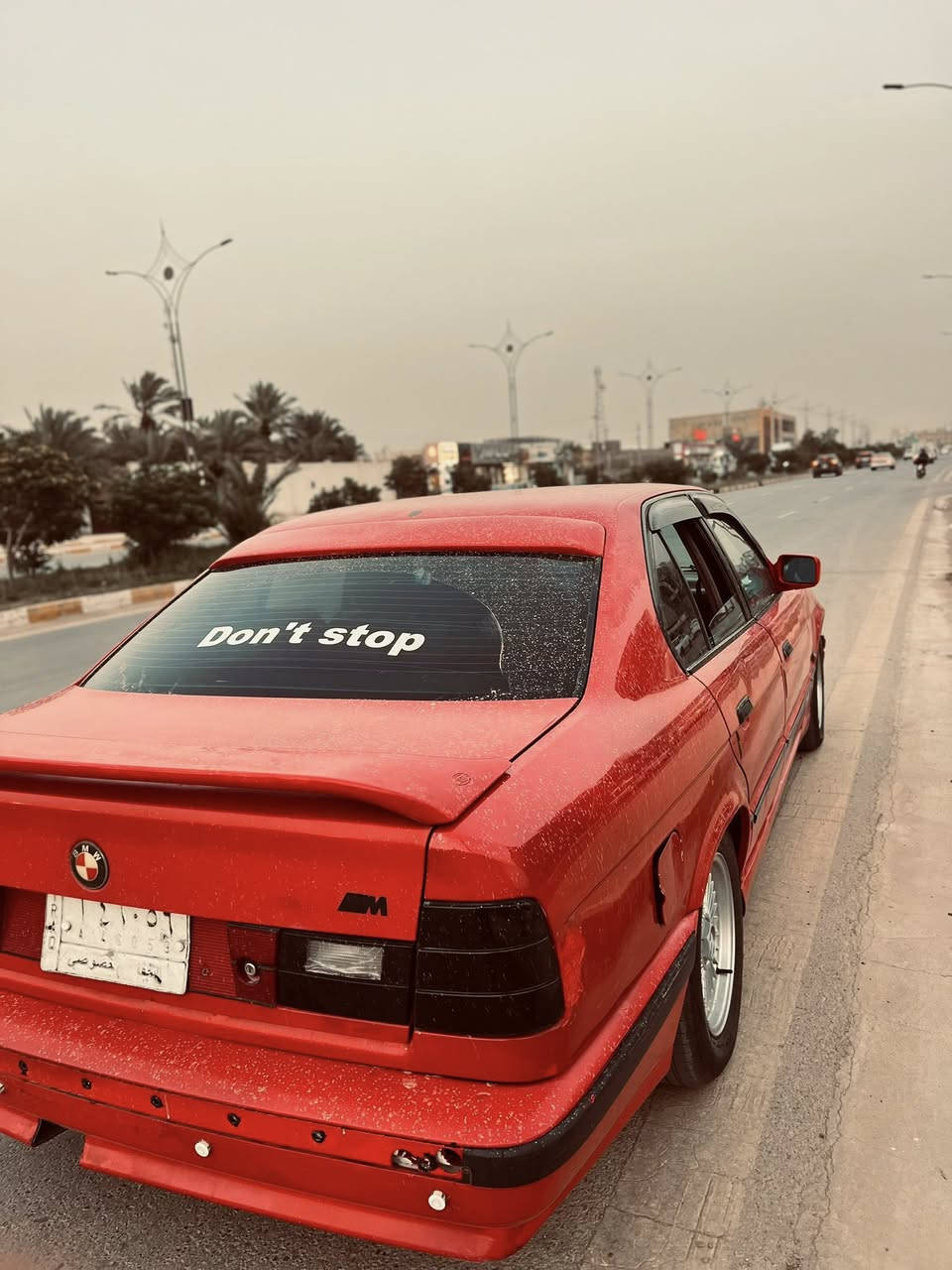 بي ام 525 موديل 1995 محرك مسكر كير اوتوماتيك سياره جاهزه من كلشي كهربائيات كلها شغاله تبريد ثلج تخم تاير جديد سياره مصبوغه عام جماليه بدون معجون فقط صبغ سياره كفاله مكان ناصريه مركز 
(السعر 58 وبيها مجال بسيط جدا) 
***********  واتساب فقط

