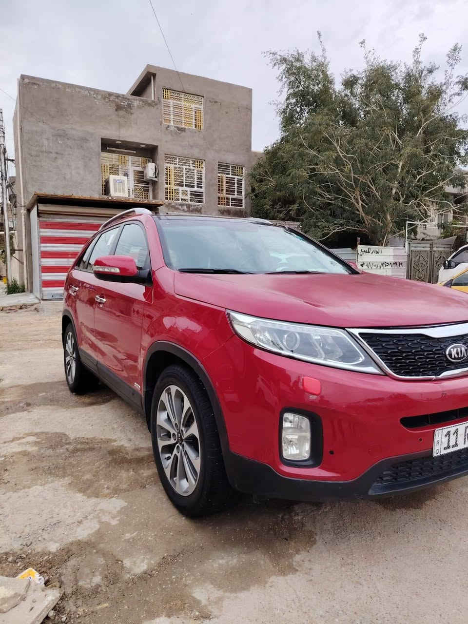 #السلام عليكم من رخصة مدير الكروب المحترم سورنتو 2014 كويتية سيارة مكفوله كفاله عامه من الصبغ سياره فوول مواصفات معروف مواصفات الكويتية بصمة بني رامه7 راكب داخل قرميدي كشنات جلد كهرباء كشنات تدفئة تبريد و كشنات ذكية  تحكم جهتين حساس امامي خلفي زرادات لات لد زنون ستيرن هيتر بردات خلفية شاير بلمري مري شفط مري قلابة ترحيب  وبعد بيهة هوااي مواصفات مكينة 6 سلندر سيارة خير من الله تخم تاير صدر جديد گير ومكينة خير من الله  رقم بغداد دولي هزة جديدة السيارة بسمي 
مكانهة / بغداد حي اور 
رقم الهاتف ***********السعر 167 او بيه مجال شي بصيط
