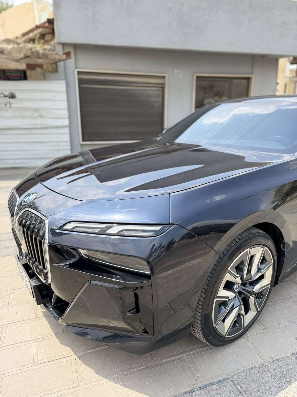 BMW 740i - 2023
الكرسـتالة ..
- BMW 740i  7 SERIES  . 2023 
- وارد اميركـا : جاملغ ايسـر صبغ فقط + مكانين PDR 
( بدون دواخل ) 
( ايرباك ستيرن وبردة و راجع سستـم وكالة ) 
- ممشـى : 28 الف ميل 
اللون : اسـود كحلـي 
سقف سكايلان LED . داخل جملـي . شاشة ديجتال . ايباد خلفي . داتا شو . ٥ كامرات . بوب شفط . جنطة شفط . كراسي كهرباء . 
- السعـر : ( 67.000$ ) 670 ورقة مجال بسيط 
-
*********** واتس اب 
*********** هاتف
