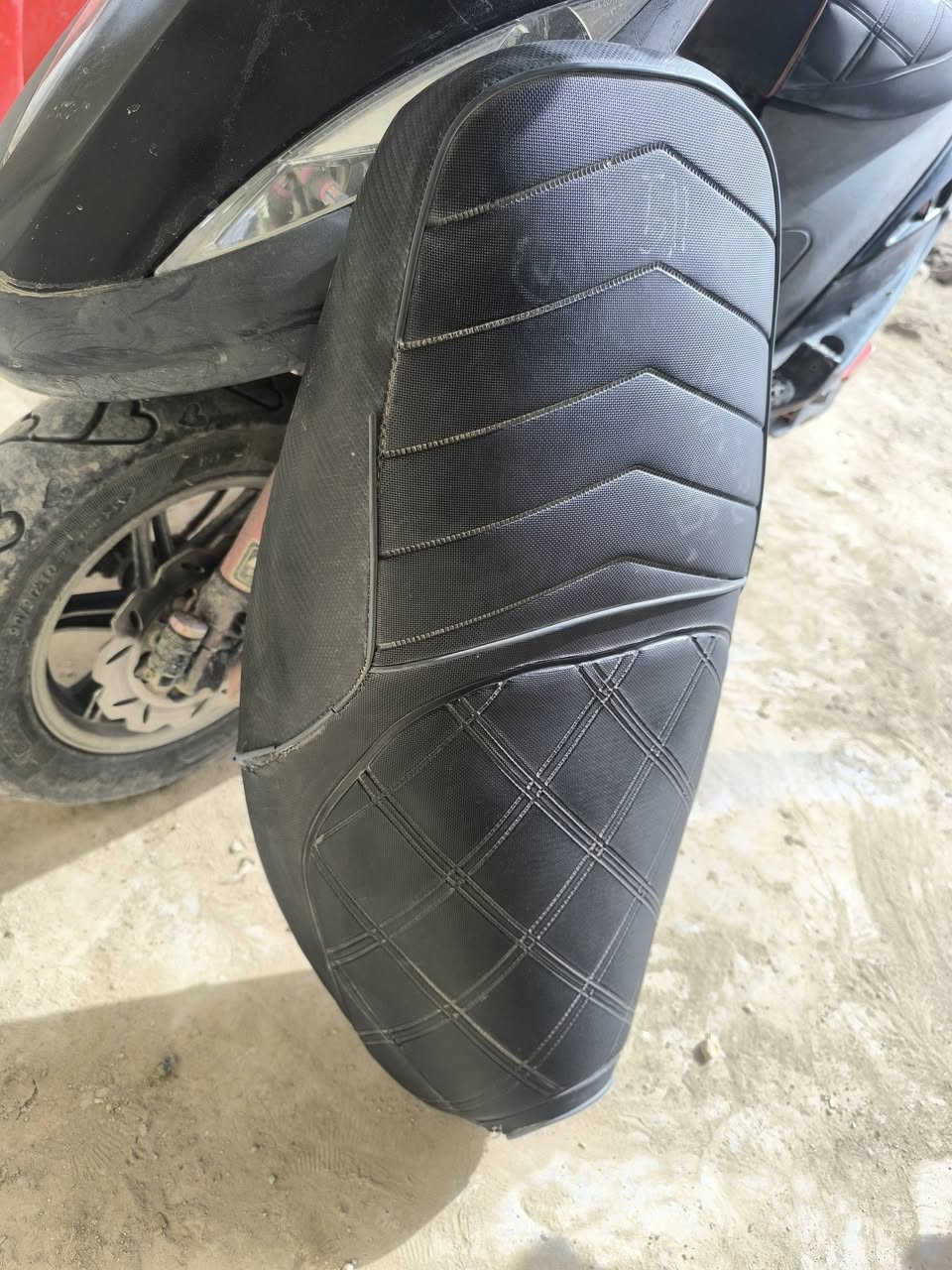 السلام عليكم 
كشن ماكس عدله اربعه عالي للبيع
 شغل تايوان بي فتگ خفيف مبين بالصور 
سعره خاص 
مكاني حله توصيل موجود


**إذا كنت صاحب هذا الإعلان وتريد حذفه لأي سبب، رجاءا أرسل رسالة إلى الدعم الفني**