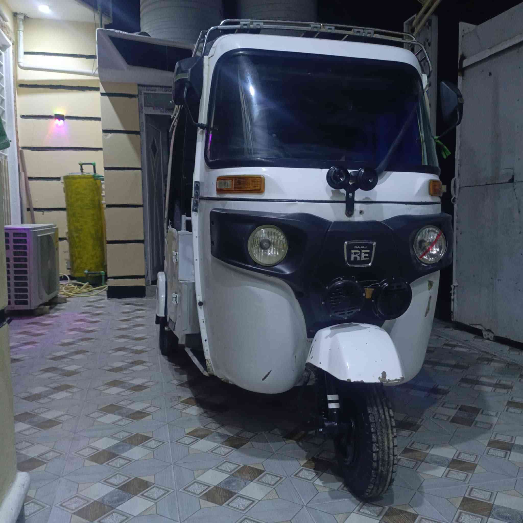 السلام عليكم تكتك موديل 22 جاهزه مجهزه رقم بابل نكليزي الكشر خير من الله محرك خير من الله مكان بابل القاسم السوبايه مووياهة لاستفسار اتصل عالرقم *********** وبيك خير وتدلاون
