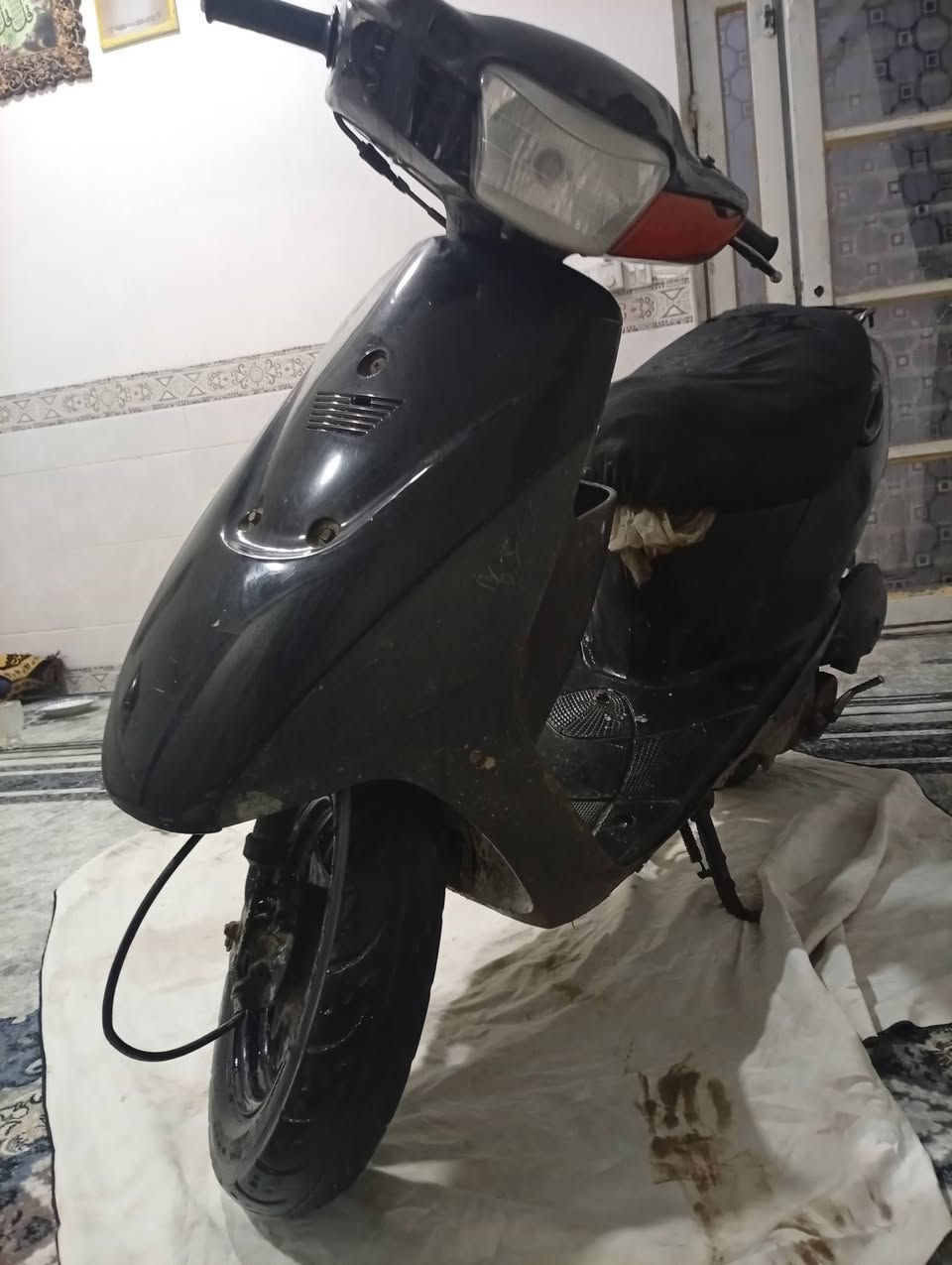 دراجه ساسوكي للبيع او مراوس بايرانيه وانطي فرق دراجه كامله هندر وسلف لايت ورماشات كامله السعر 200وبيه مجال للشرايه الرقم ‏‪0778 384 3397‬‏ موجود خاص او تخابرني
