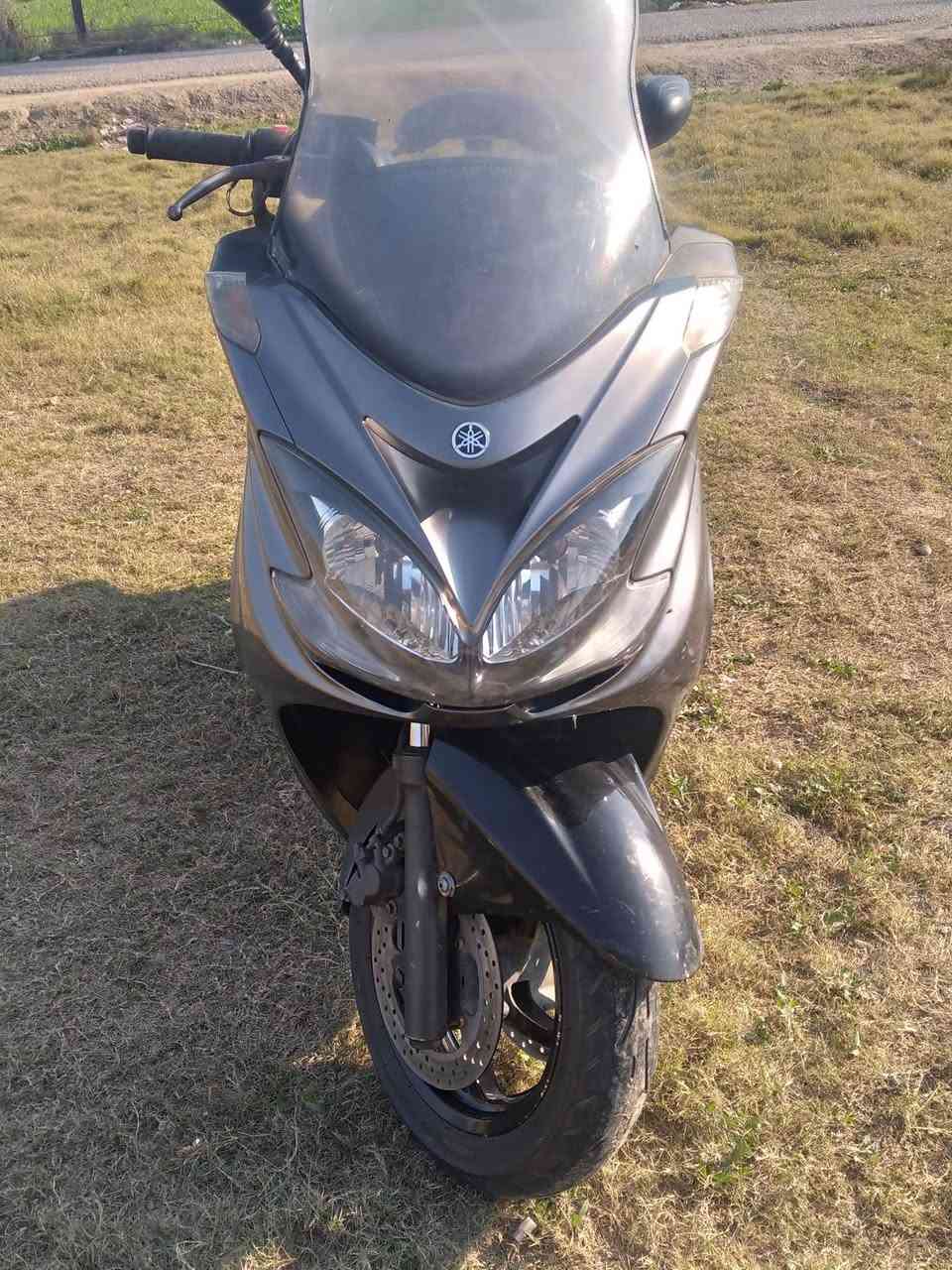 سلام عليكم دراجه ماجسته 400لبيع داجه خير من لله سفسار ***********
