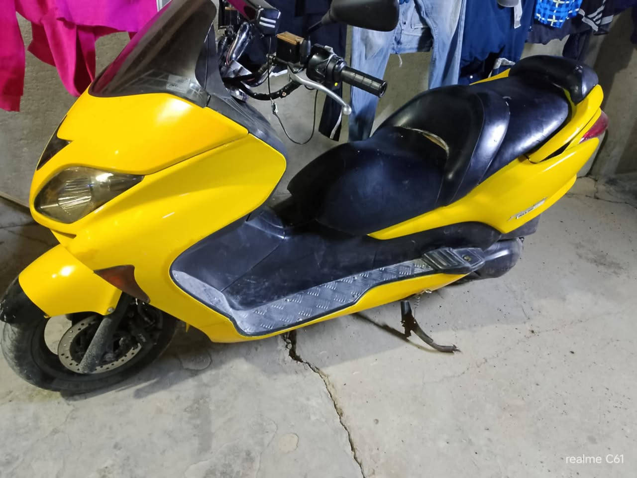 السلام عليكم دراجه للبيع الكير ملغي مصبوغه صبغ كامل المكينه مجفته مره وحده ع ايدي زو تايرات جدد باتري جديد بلك جديد ‏‪***********‬‏ واتساب
