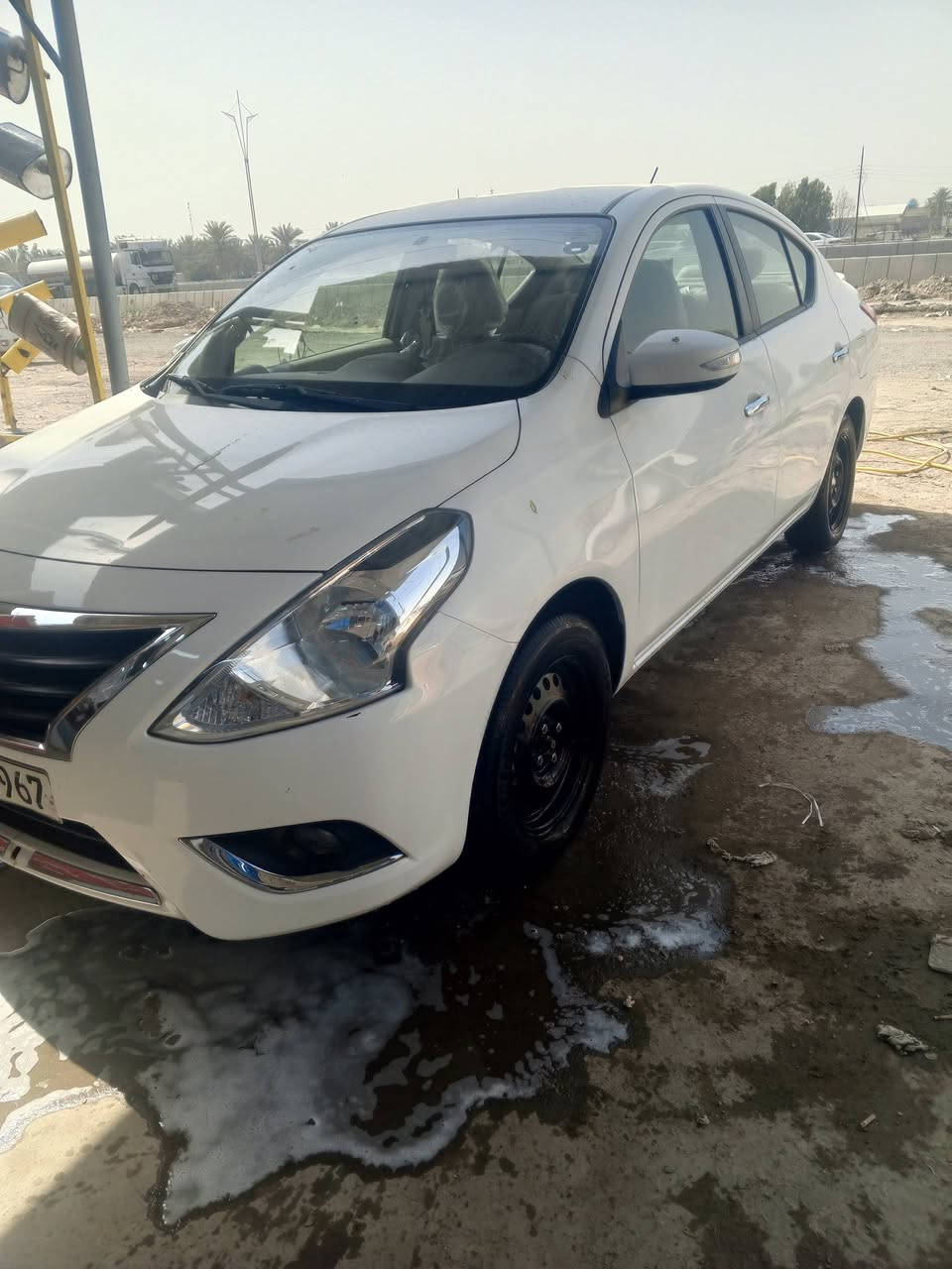 نيسان سني مصري موديل 25 شمالي السعر 130وبيها مجال حق الجيه المكان بغداد ***********
