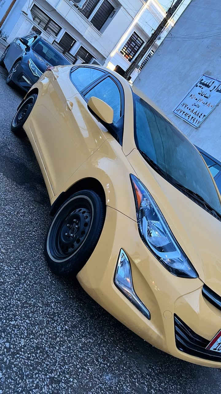 سلام عليكم
للبيع الانتره موديل 13 محدثه كله 16 
بسمي وارد امريكي ضررها خلفي 
 كلشي بيه شغال 
 تبريد ثلج تدفئه
شاشه مكينه 1800كير كله عل فحص 
تدفئه بالكشنات 
داخل كله جديد و مدوشم 
صدر امامي و خلفي جديد 
السياره كامله ع اخر حبايه 
السعر 88 وبيها مجال حك الجيه رقم بغداد 
الدولي مصفره غرامات 
مكاني دوره شارع ٦٠ 
***********
