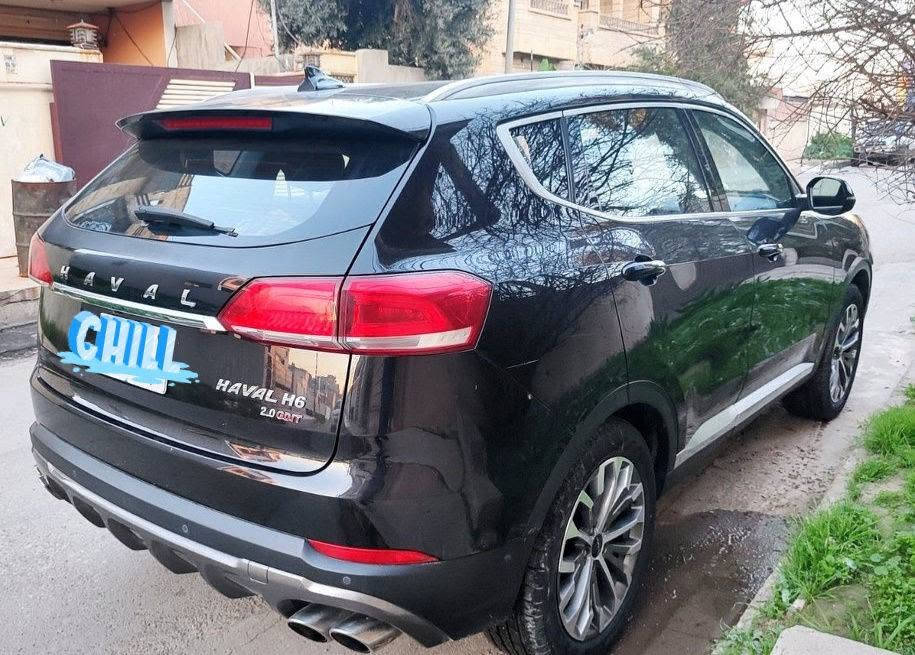 السلام عليكم هافال h6 رقم نينوى السياره بدون اي ضرر خاليه من التعديل والصبغ
السياره ماشيه 57 الف km
مواصفات h6 فول بانوراما كشنات جلد حار بارد
شفتات ستيرن وبيها كثير مواصفات 
مكان السياره موصل حي الفلاح 
السعر 150$ قفل
للتواصل الاتصال على 
***********
***********

