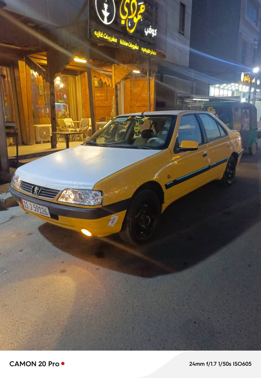 سلام عليكم 
بيجو لميس موديل 2016 سياره جديده لا صبغ أو تبديل فقط بنيد طاير عله جامه والقديم موجود هيه وغرامات مصفره رقم الجديد 
كير ومحرك مكفولة صدر مامي خلفي جديد تبريد ثلج تخم تاير صار يومين من شادهن 
السعر 43 وبي مجال 
العنوان بغداد 
***********
