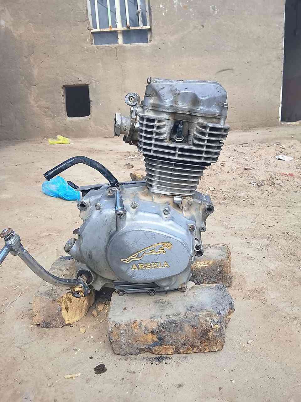 سلام عليكم  مكينه موديل 2020 للبيع او مراوس ب وياله سيم دبل سيم ما اريد  او كشن تفصال او صالنصه نجمه حسب القناعه


**إذا كنت صاحب هذا الإعلان وتريد حذفه لأي سبب، رجاءا أرسل رسالة إلى الدعم الفني**