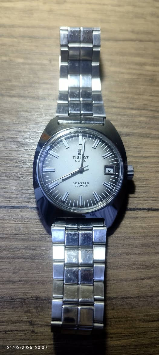 تيسوت نظافه تامه سويس ميد السعر ٧٥٠٠٠


**إذا كنت صاحب هذا الإعلان وتريد حذفه لأي سبب، رجاءا أرسل رسالة إلى الدعم الفني**