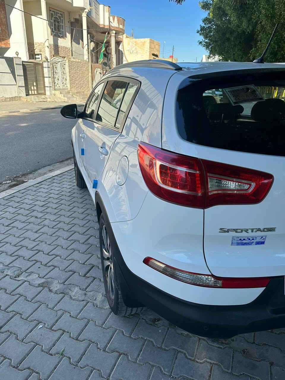 السلام عليكم سبورتج رقم اربيل الجديد موديل 12 السياره جديده معنه الكلمه ماشيه ٨٧كم الاتفسار ***********
