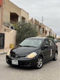 نیسان ڤێرسا مودیل ٢٠١٢  گێر و مەکینەو تەبرید بەشەرت سەیارەکە ٣ پارچەو ...