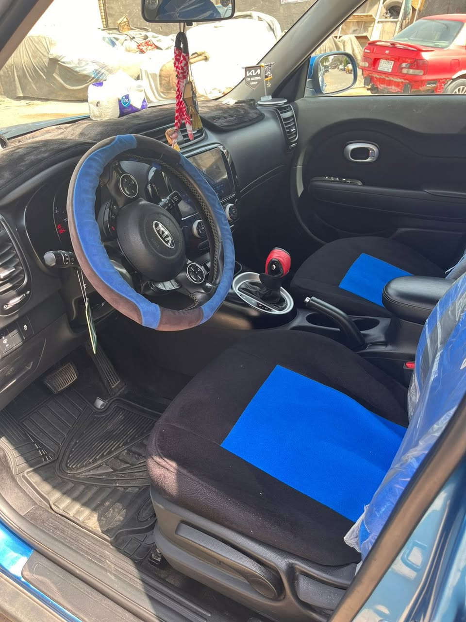 سلام عليكم كيا صول امريكي موديل 2016 لون بحري مال بيت سيارة ماشية 74 الف حقيقي مكينة 1800جي تي اي gdiرقم جديد السيارة جاهزة اي نقص مابيها وبأسمي مكان بغداد الشعب  115$ تواصل على الرقم 

‏    ***********
