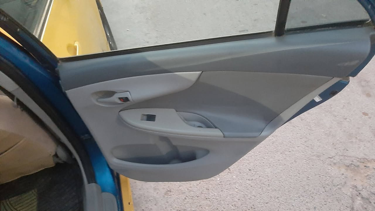 السلام عليكم للبيع كورلا امريكي مديل 2009 بسمي رقم حديد هزه حديدة حادث باب العبري و مدل قبق جنطه بدون دواخل محرك تبريد حدايدة تخم تاير حديد بس الكير مرات بي طبه بلنمره الثانيه والباقي طبيعي كهربايتها كلع شغاله مكاني بغداد شعله الصدرين السعر 85 وبها مجال ***********
