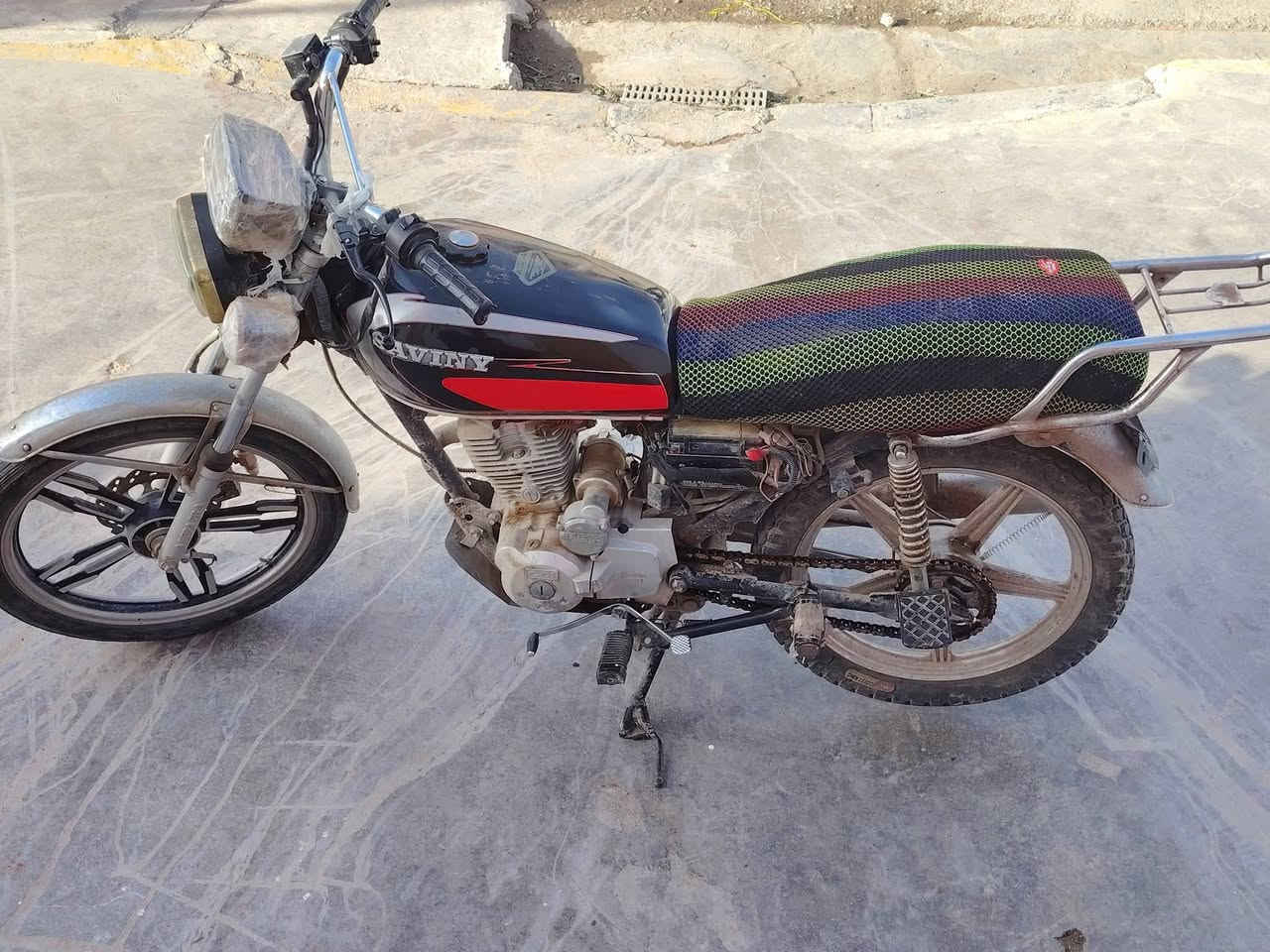 سافان لبيع موديل ٢٠٢١ سعر 375. دراجه. عوزهه ترتيب. راسلني وتدلل


**إذا كنت صاحب هذا الإعلان وتريد حذفه لأي سبب، رجاءا أرسل رسالة إلى الدعم الفني**