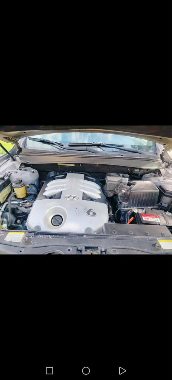 ماشاءلله سەنتافی ٢٠٠٦ بەنزین ٦بستۆن هەمو گیانی بەشەرتە تکایە ئەگەر مشتەریت تەلەفون بکە ***********ئەگەر مشتەرینیت سەرمان مەیەشێنە
