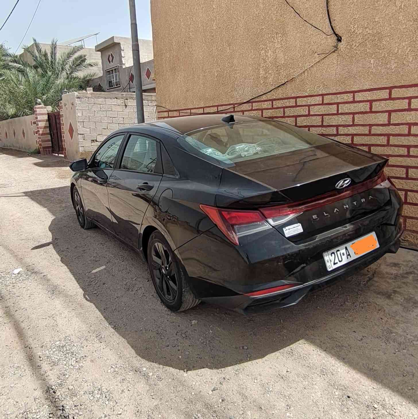 النترا
السلام عليكم النترا 2023 حرة رقم انگليزي
المواصفات 
فول عدا كشنات الجلد والفحتة 
 وارد امريكي صور الضرر مرفقة بالمنشور
للتواصل ***********
