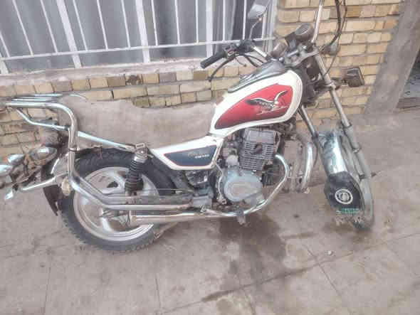 سلام عليكم
دراجه للبيع جوندا أوراق كامله 
المكان المجر الكبير معمل ورق 
السعر 550وبيها مجال 
الرقم : ***********
