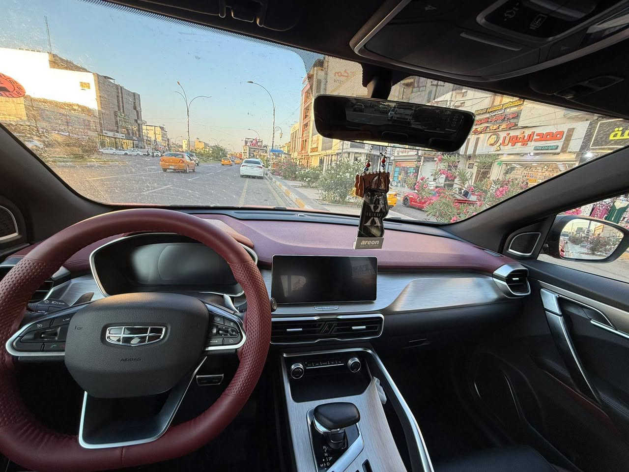 جيلي Geely
موديل ٢٠٢٣
ماشيه ٤٦ الف
فول مواصفات واحد على واحد
ضرر تعديل مكانين بارد اصغار
للاستفسار خابر وتدلل
***********
