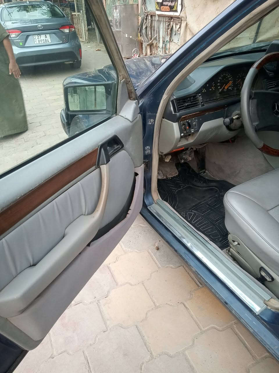 مارسدس دب ٨٧ محدث ٩١
مصبوغه مكفوله من الضربه
تبريد شغال
تخم تأير 
حداديه جديده
كهربايات كلهة شغاله
قواعد مكفولات 
سعر ٦٢وبيهة مجال بصيط 
ت  ***********
محرك في في تي ٢٠٥
