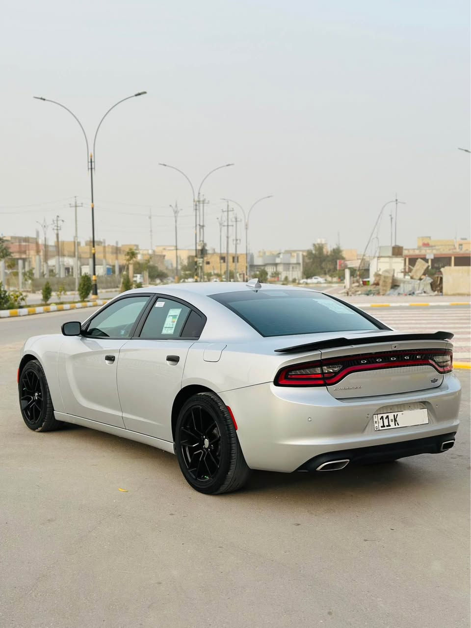 السلام عليكم جارجر 2023 اصل للبيع 
حادثها موضح بالصور بلا ايرباك بنيد نفسه صبغ وباب مبدل نفس اللون بامريكا 
ماشية 44الف
 
المواصفات 
محرك 3.6
شاشة كبيرة 
كشنات كهرباء
ويل حجم ٢٠
حساس خلفي 
تشغيل عن بعد
قطعتين تبريد 
جاهزة من كير ومحرك وتخم تاير جديد رقم بغداد باسمي 

للاستفسار الاتصال ع الرقم ***********

او على الخاص ناصرية, ذي قار
