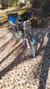 سيفان 24 كامل امكمل تايرات جدد كهربائيات كلها شغالة نضيف اوحلو  نكره س...