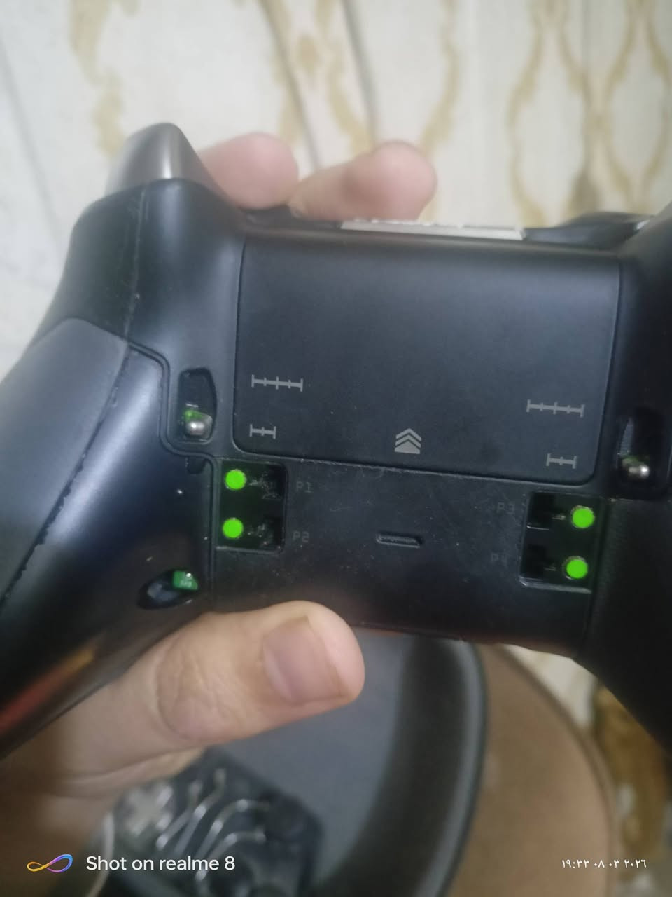 يدت إكس بوكس ون اس و إكس سيريس اس و إكس طبعا يده احترافيه ما يصير بيها درفت  سعره45بيها مجال للشرايه


**إذا كنت صاحب هذا الإعلان وتريد حذفه لأي سبب، رجاءا أرسل رسالة إلى الدعم الفني**