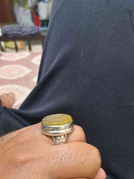 خواتم للبيع اصليه وصياغات ثقيله
السعر شلع ١٥٠ قفل 🔐 
مكاني واسط 
لايوجود توصيل 
***********
