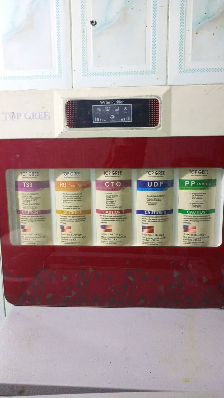 فلتر ماء امريكي باب اول جديد مستعمل شهر واحد مستعجل على بيعته سعر 30
مكاني شعب 
***********
