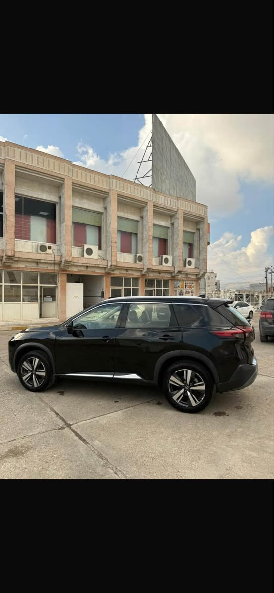 أرغب موديل و فئة بالسوك حاليا
Nissan rouge 2021
نیسان روج ۲۰۲۱
مواصفات +SL AWD
فول فول بانوراما ٥ كاميرات
مكينة ٤ سلندر حجم ٢.٥ لتر تنفس طبيعي ماشية 77 الف ميل 
السيارة بيها جاملغ خلفي صبغ بدون دواخل بدون ارباك 
السيارة رقم اربيل و شرط التحويل مكفولة من كير ومحرك و كهربائيات
رقم شانصي موجود 
السعر :213 ورقة و مجال بسيط
مكان السيارة عقرة معارض Singapore


**إذا كنت صاحب هذا الإعلان وتريد حذفه لأي سبب، رجاءا أرسل رسالة إلى الدعم الفني**