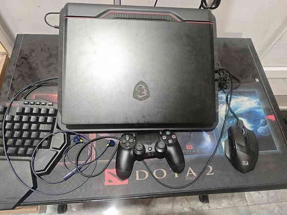 السلام عليكم لابتوب للبيع   Msi Raider GE68 HX
MSI Laptop 16-Inch Raider GE68 HX 14VGG - Core i9-14900HX - 32GB/1TB SSD - RTX 4070 - Dos
نظافه 100./.  مع وصل الشراء وكامل الملحقات استخدام قليل جدا 
السعر مليون و٧٥٠ الف
العنوان / بغداد الحريه الدولعي 
***********
