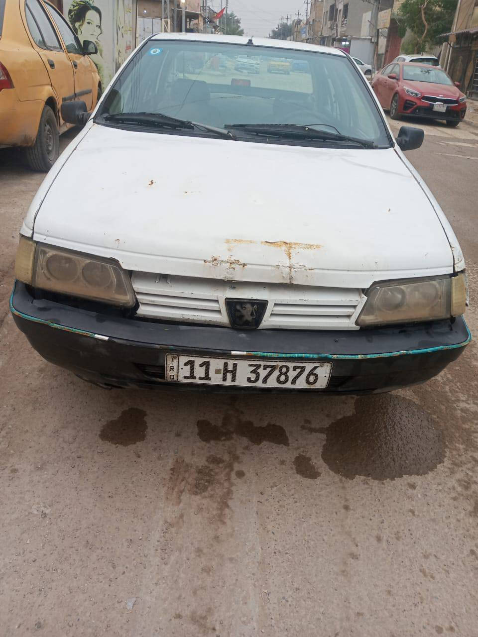 السلام عليكم بيجو روى 9 محرك وكير نضيفات رقم انكليزي سنويه جديده تحويل مباشر سياره جاهزه السعر 19 وبيها مجال بغداد الزعفرانيه *********** م ***********
