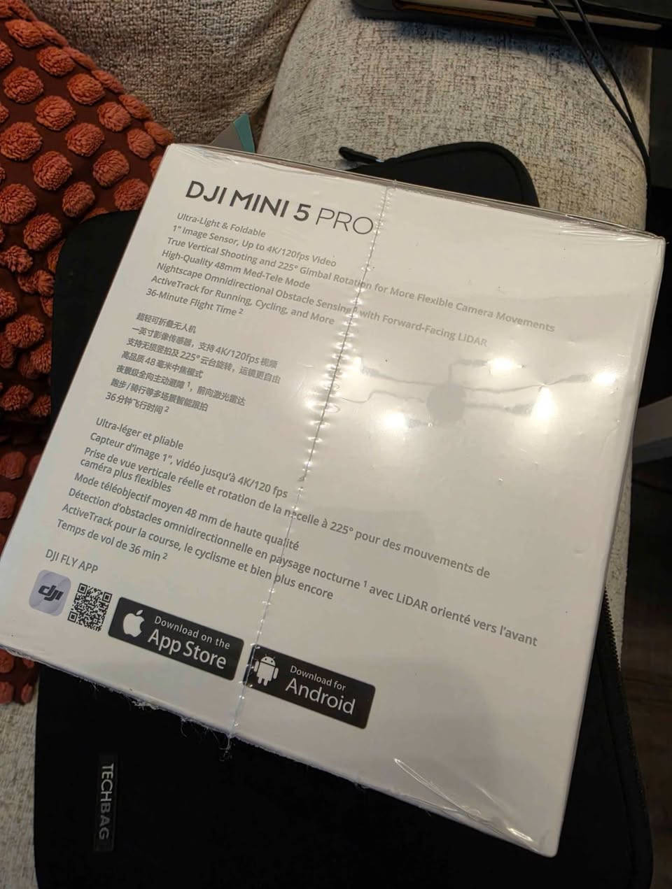 Mini 5 pro single
brand new and factory sealed
جديدة ما مفتوحة
ما اعرف قيمتها لانو ما عندي خبرة بالدرونات ولا اعرف حتى شلون اشغلها 
بس احد الاخوة كلي جملتها ١١ ورقة ونص واني ابيعها جوه سعر 
الجملة مالتها بشوية
امس رجعت للعراق واشتريتها من كندا لغاية استفاد بيها شوية 
البيع وجه ل وجه 
للاسف الدرونات ما ابيعهم توصيل 
تابعني على صفحة الانستا اذا كنت مهتم بمجال الالكترونيات بصورة عامة 
والعاب الفيديو واجهزة العاب الفيديو بشكل خاص 
@iraq.retro


**إذا كنت صاحب هذا الإعلان وتريد حذفه لأي سبب، رجاءا أرسل رسالة إلى الدعم الفني**