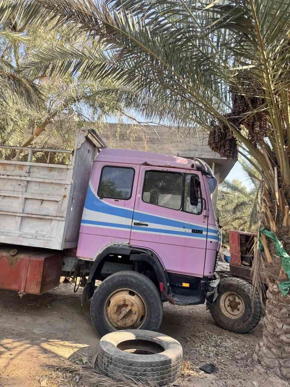 سلام عليكم البه للبيع بسعر مناسب جداً رقم بسمي مشروع وطني تحويل مباشر السياره يرادلها شويه ترتيب كير ومحرك مكفول للاستفسار الاتصال على الرقم ‭0773 238 3961‬
