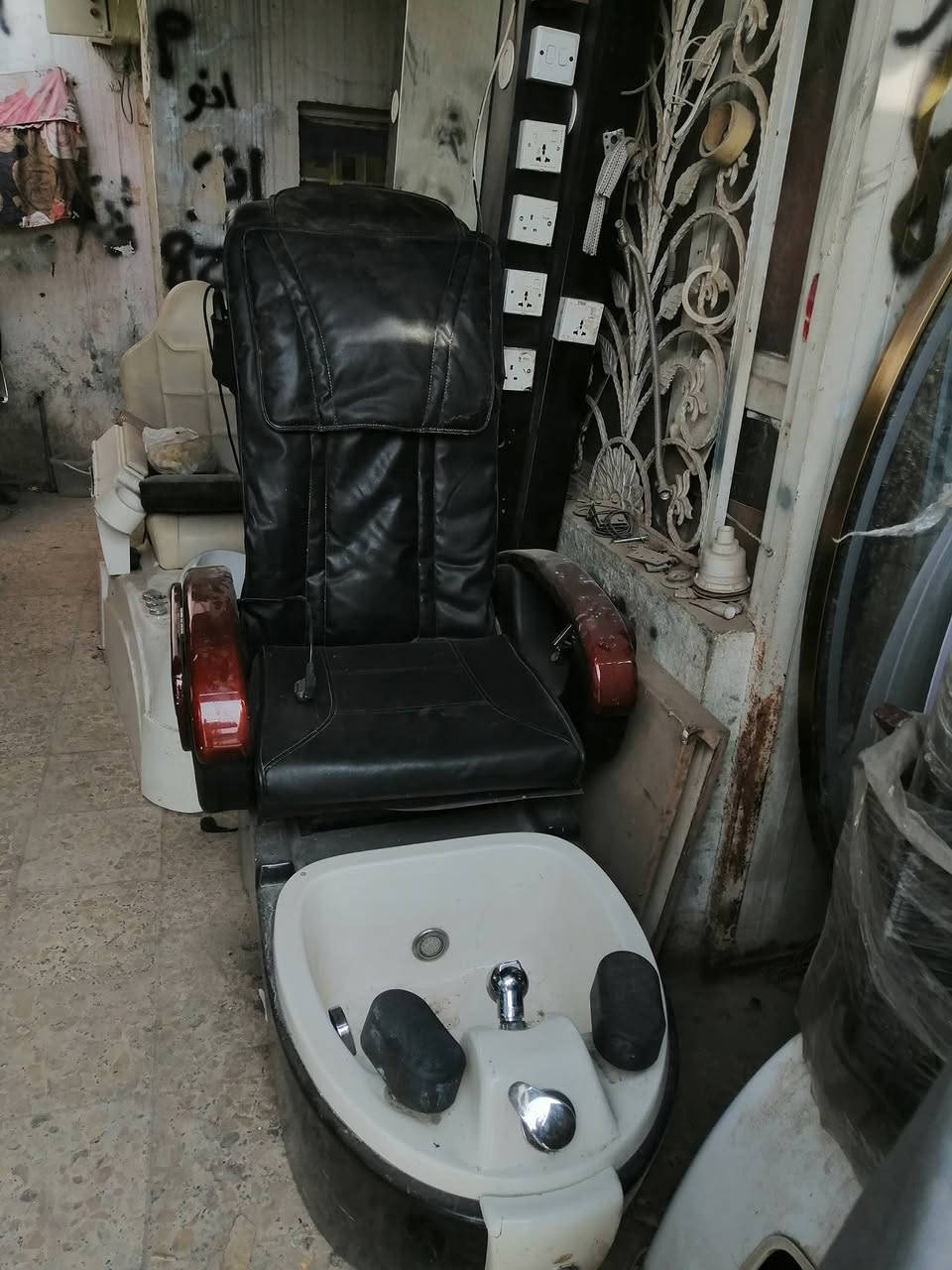 السلام عليكم غراض مستعمله للبيع بغداد حي القاهره ***********
