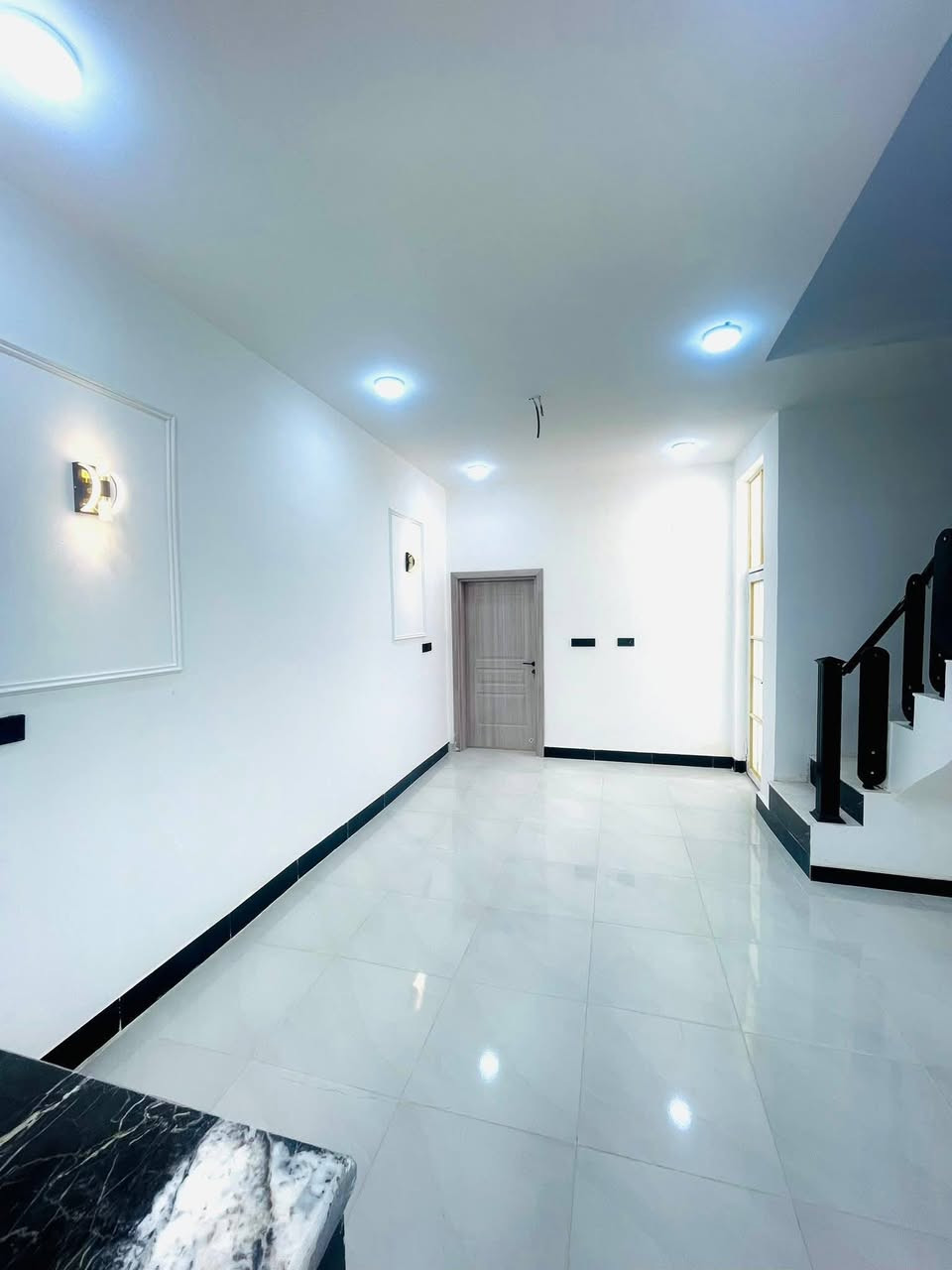 دار_مساحه_١٠٠_م مربعه
طابو زراعي سند ٢٥ صرف

النجف #ملحق ميسان خلف سكله الكرعاوي 
السعر ٤٧ مع المجال 
بناء ممتاز 
بناء ممتاز 

درجه اولى ) 
 ***********. واتساب 

#ملاحضة..يوجد لدينا جميع الدور والقطع الاراضي
