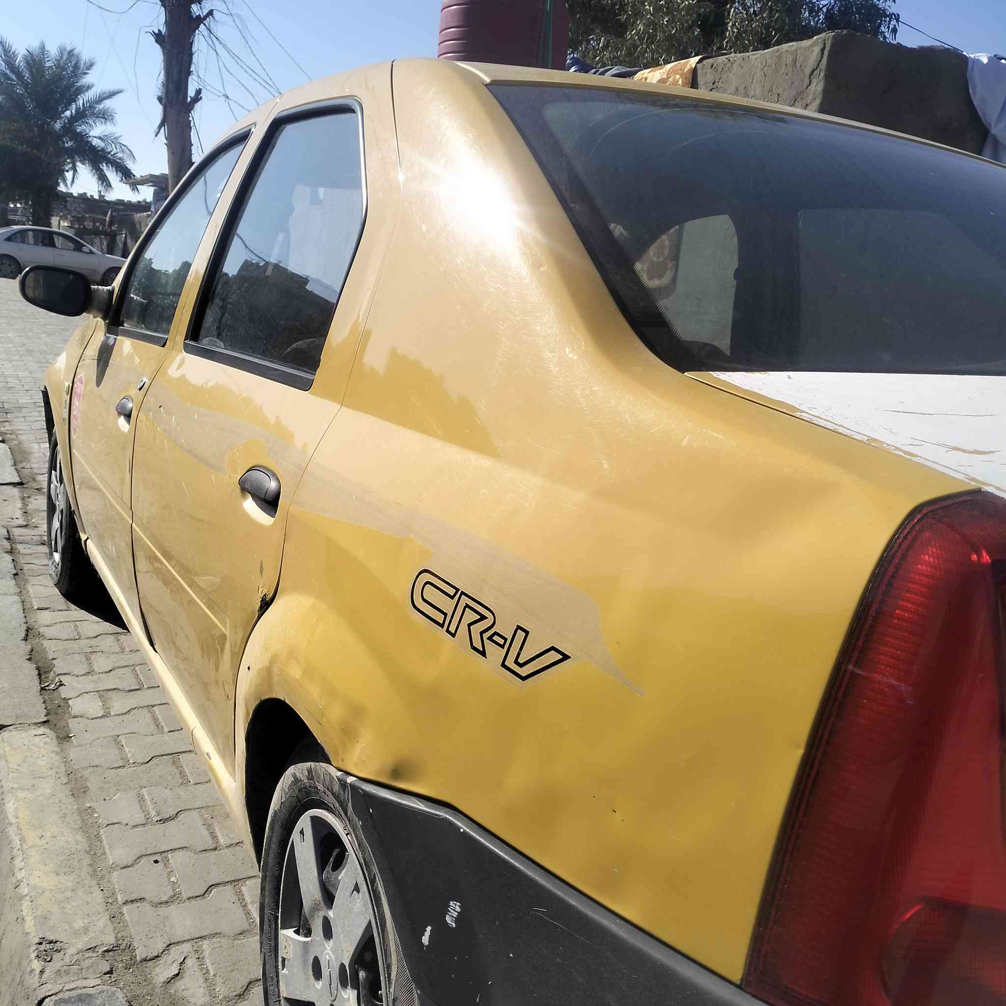 سياره رينو لوكان نضيفه مكينه بلكارتون موديل 2009 تخم تاير
مصفره هيئه وكامله رقم بغداد نكليزي 
السعر 38وبيها مجال قليل مكان السياره كربلاء 
***********
