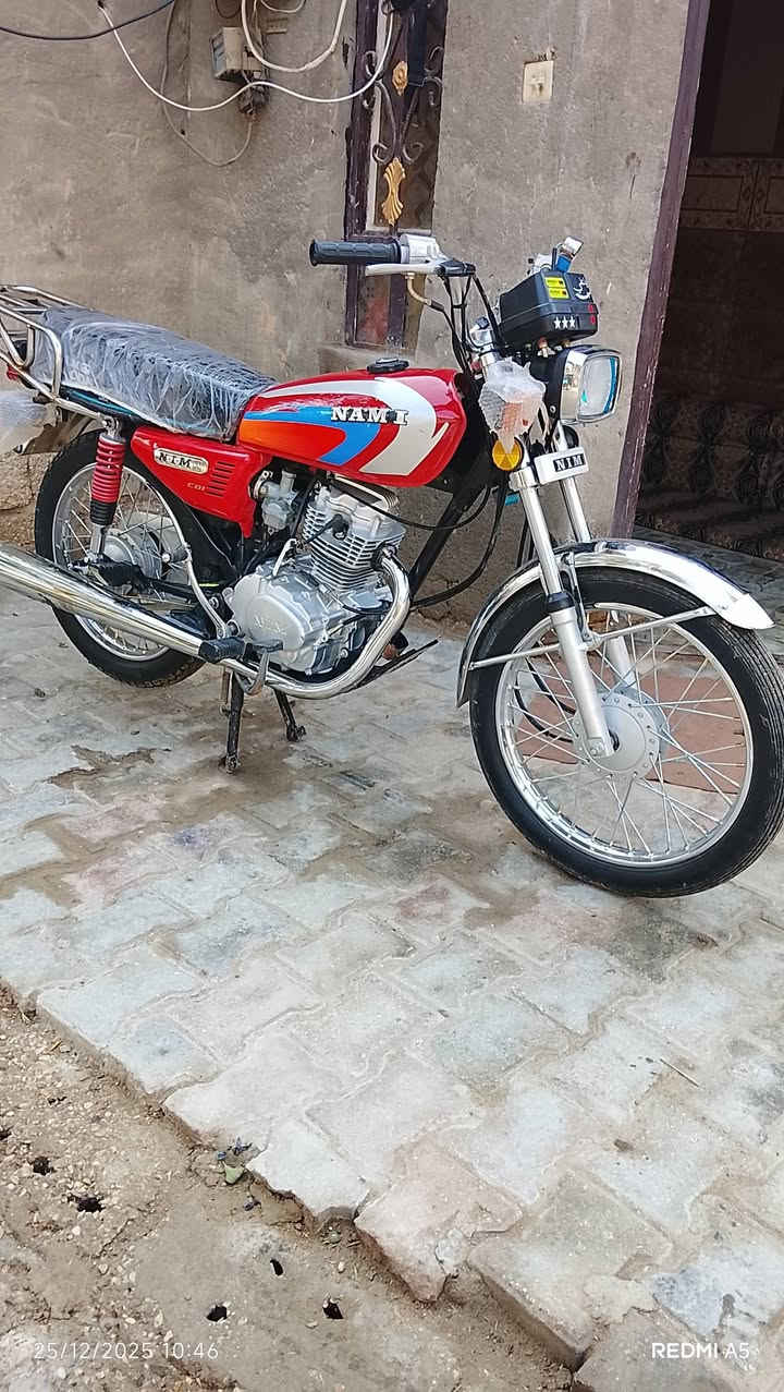 البيع دراجه نامه جديده حيل وكامله وكله شغاله مكينه كفاله مامفتوحه الدراجة انضف من  الصوره موديل 2025 المكان كربلاء الأمام عون السعر 625 وبيه مجال بسيط الرقم ***********
