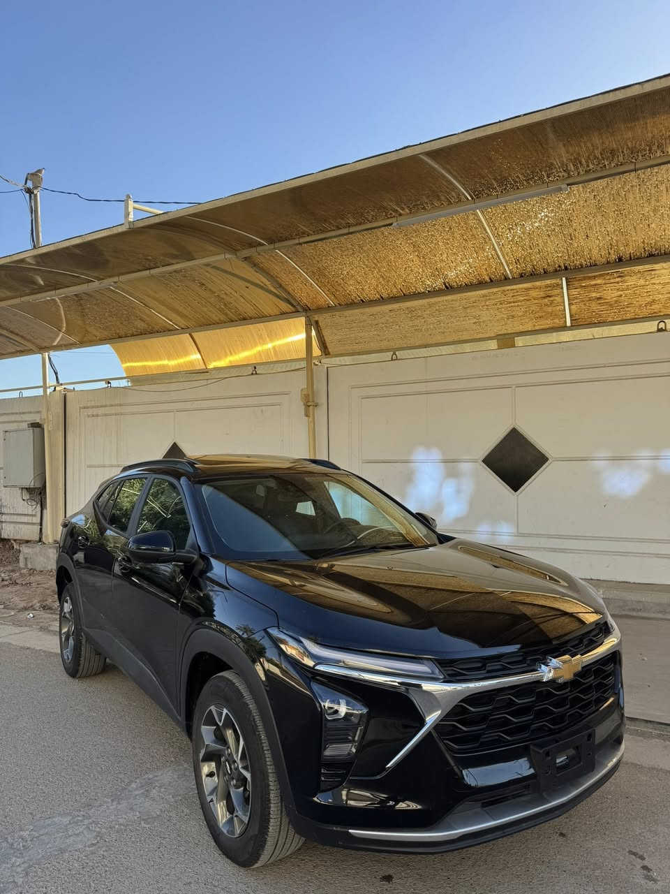 السلام عليكم
رقم بغداد 

تراكس موديل 2025 للبيع

سيارة گلين بدون حادث 

ماشية السيارة 8414 km

موصفات السيارة Lt 

فتحة سقف 

تشغيل عن بعد 

 شاشة كبيره شحن وإيرليس 

***********

السعر 155
