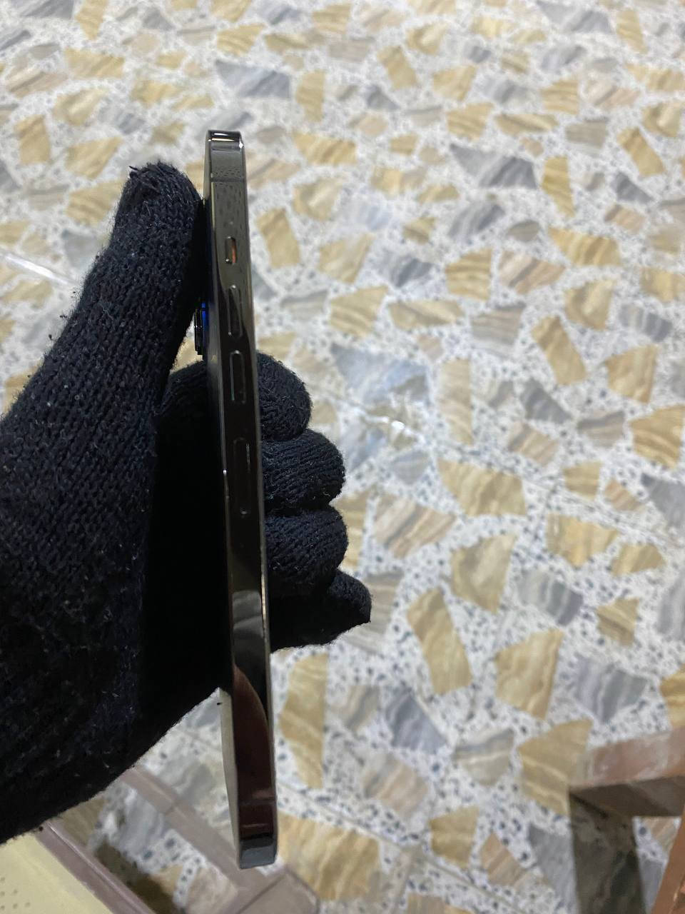 سلام عليكم ايفون 13 ابرو ماكس
ذاكره 256
 بطارية 87
 نضافة الشاصي 95%
نضافة الجهاز 99%
مكاني حلة 
خاص مفتوح رقمي
***********
