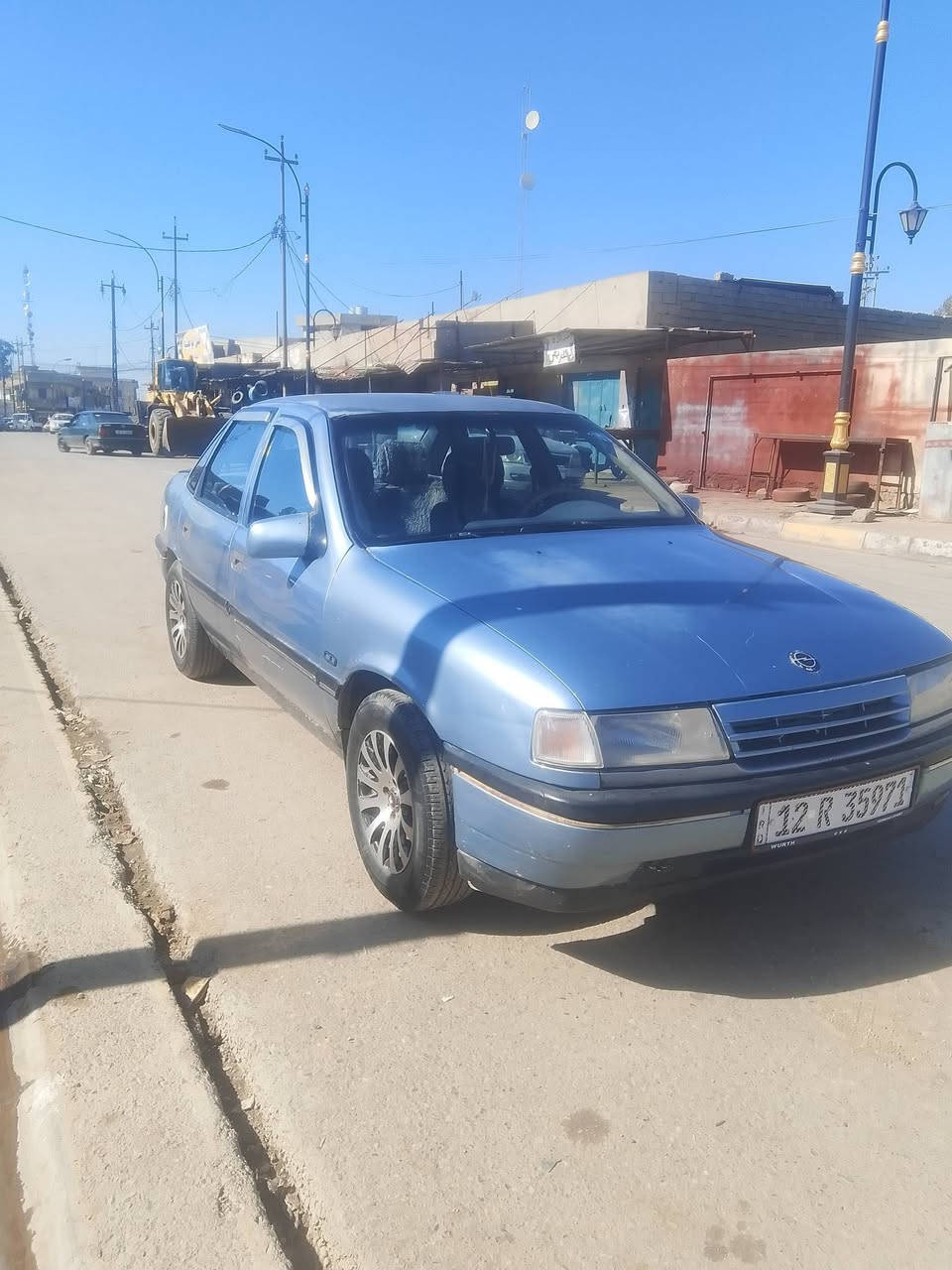 فكتره حجم 18 موديل 91 سنوية عظم بسمي شرط التحويل وكابون بانزين بيها السياره حلو  سعر40 عنوان حمام علي***********)(***********
